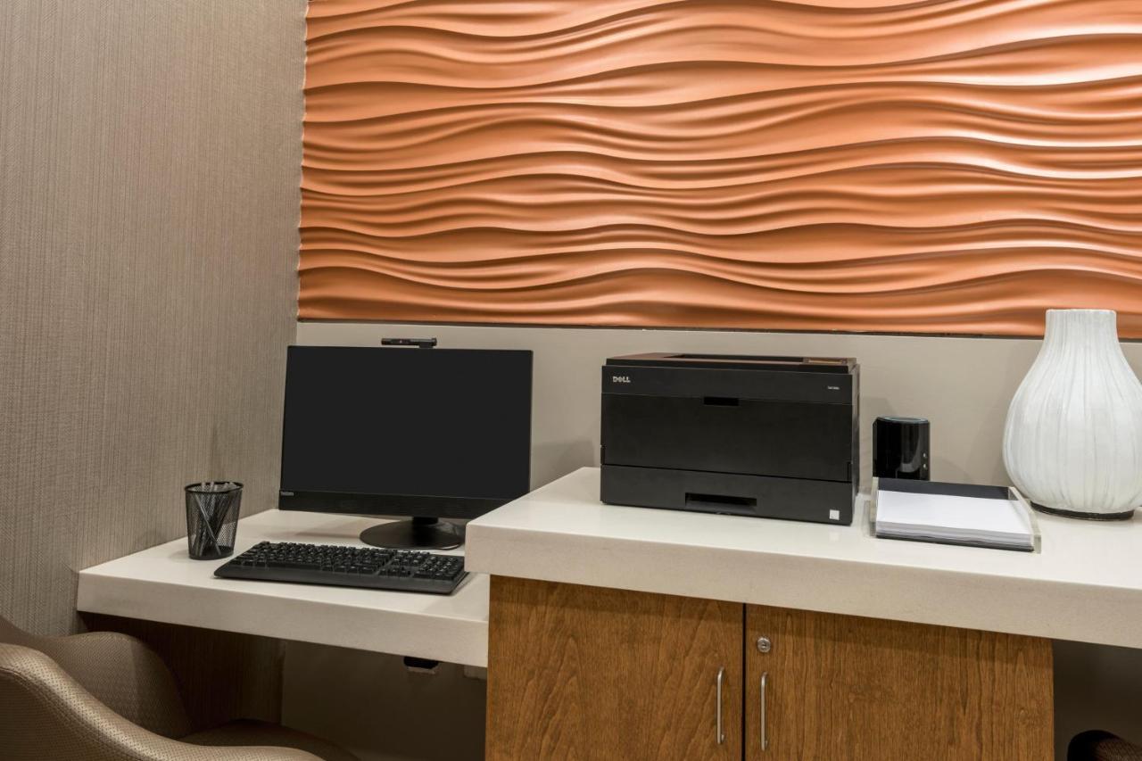 Springhill Suites By Marriott Lafayette South At River Ranch Exterior foto